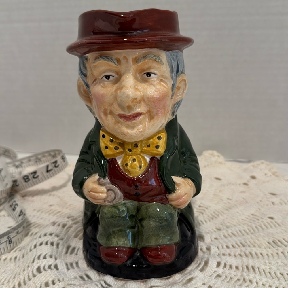 Toby jug